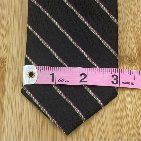 FENDIMen's Tie; Pure Italian Silk